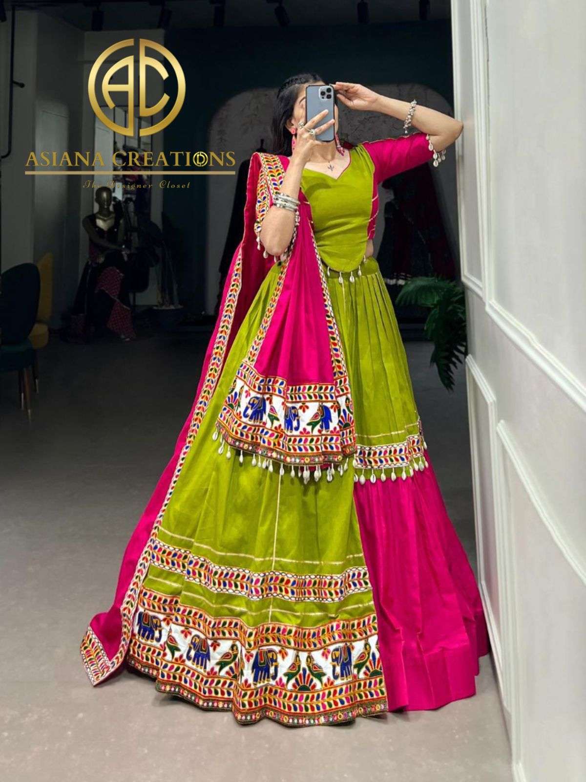 Navratri Lehenga Choli Sets  LNB1660PRT